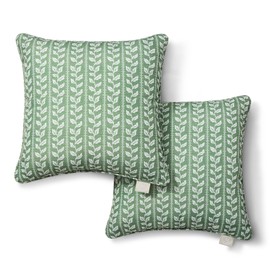 MARTHA STEWART Vineyard Vines Indoor Outdoor Decorative Pillow 2-Pack Set, UV Fade Resistant, Water Repellent, Printed Garden Design, 18"x18", Green