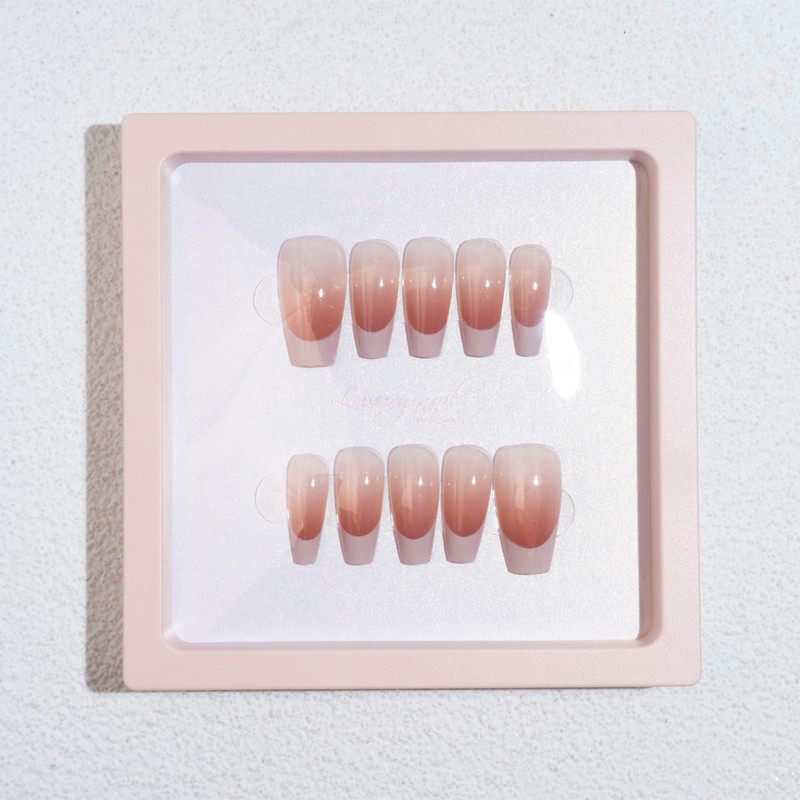 LIGHT RAIN Press on Nail Packaging for Salon - 4.3