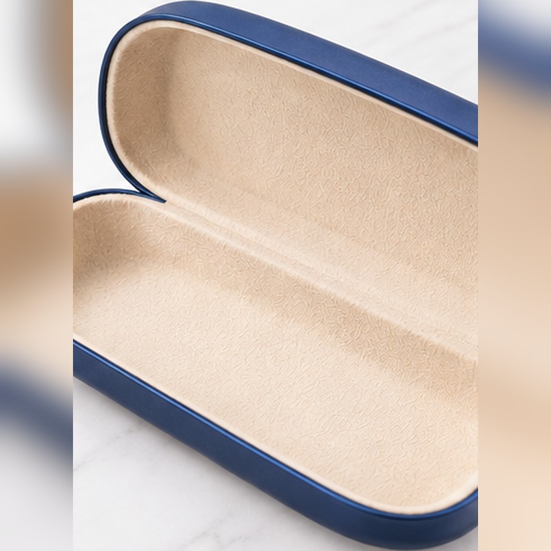 Hard Shell Eyeglasses Case for Daily Eyewear Storage – Pearlescent