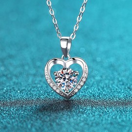 Sparkling Love Necklace, 925 Sterling Silver Pendant Women's Tianbao Jewelry Love Charm Necklace Adjustable Silver Chain Necklace Women's Birthday Gift (Silver)