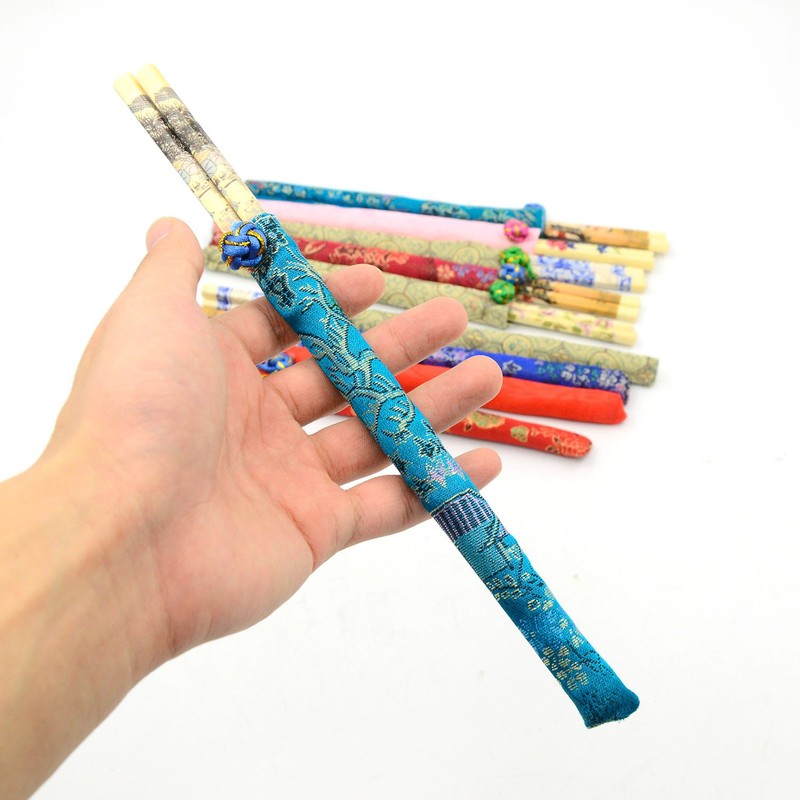 5 Pairs Bamboo Chinese Style Decorative Pattern Chopstick with Cloth