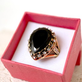 HAIXIAN Gold Black Obsidian Stone Ring for Women,Retro14K Yellow Gold Plated Waterdrop Shap Gemstone Crystal Ring,Cocktail Party Signet Ring Jewelry for Women Her (Ring_A1, 7)