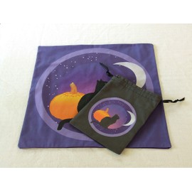 Tarot or Altar Accessory Set - Black Cat and The Moon - Altar or Tarot Cloth with Drawstring Bag - Divination Cloth or Casting Mat with Pouch