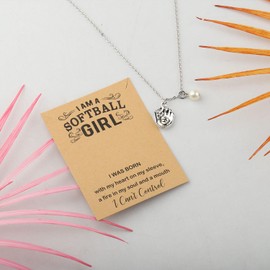 MAOFAED Simple Softball Necklace for Girls I Am A Softball Girl Gift for Softball Teammate Sports Lover Gift (Softball Girl ne CA)