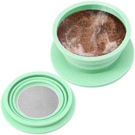 VVGCS Collapsible Travel Pour Over Coffee Maker Camping, Paperless Silicone Collapsible Pour Over Coffee Dripper with Metal Coffee Filter, Portable Coffee Strainer Pour Over Cup Single Serve (Green)