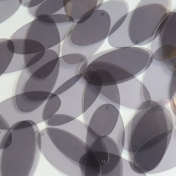 Unbranded Oval Sequin 1.5" Gray Transparent Glossy See-Thru Loose Couture
