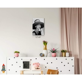 HB Art Design Audrey Hepburn Wall Art Breakfast at Tiffany's Sunglasses Canvas Wall Art Canvas Print Wall Decor Artwork Living Room Decor Bedroom Decor Made in The USA 22x15