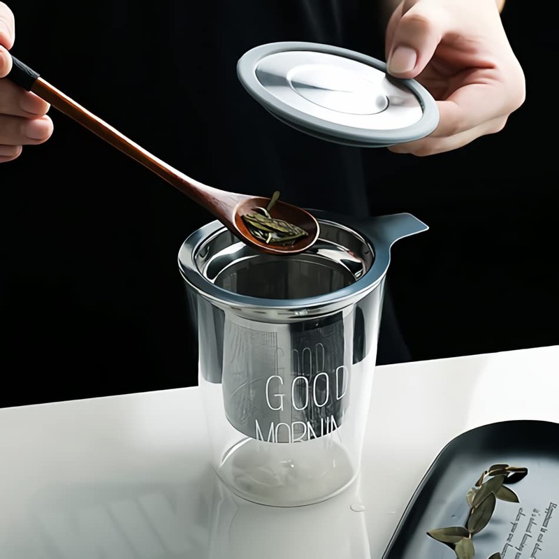 Tea Infuser, Extra Fine Mesh Tea Strainer with Silicone Lid,