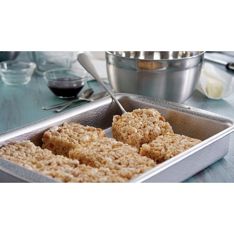 Doughmakers 9" x 13" Cake Commercial Grade Aluminum Bake Pan
