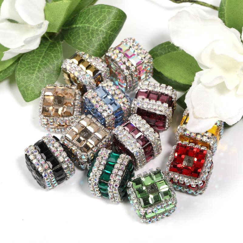 【B197】Mixes of six different fancy beads including square beads, round