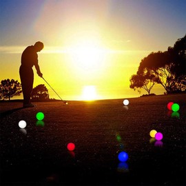 Leuchtende Golfbälle, 6 Stück Golf Übungsbälle, LED Leuchte Golf, Elektronische LED Leuchtgolfbälle für Nachttraining Mit Großer Reichweite und Distanzschüssen (Blaulicht) (Multicolor light)