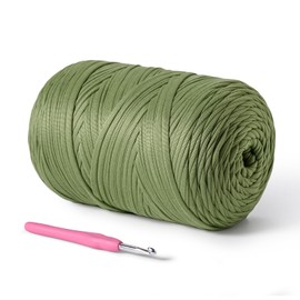 (800g/228yds) T Shirt Yarn, Soft Tshirt Crochet Yarn for Crafts and DIY Knitting Crocheting Cloth/Bag/Basket/Coaster, 100% Polyeste Elastic Fabric Chunky Thick Yarn for Crocheting（Avocado Green）