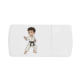 Azeeda 'Karate Boy' Pill Box with Tablet Splitter (PI00036659)