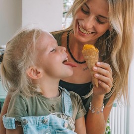 Madison Tyler American Flag Bracelet for Women | 4th of July Star Bracelet | Independence Day Bracelets for Women | Silver Star Charm Bracelet | Patriotic Bracelet Holiday Jewelry Gifts