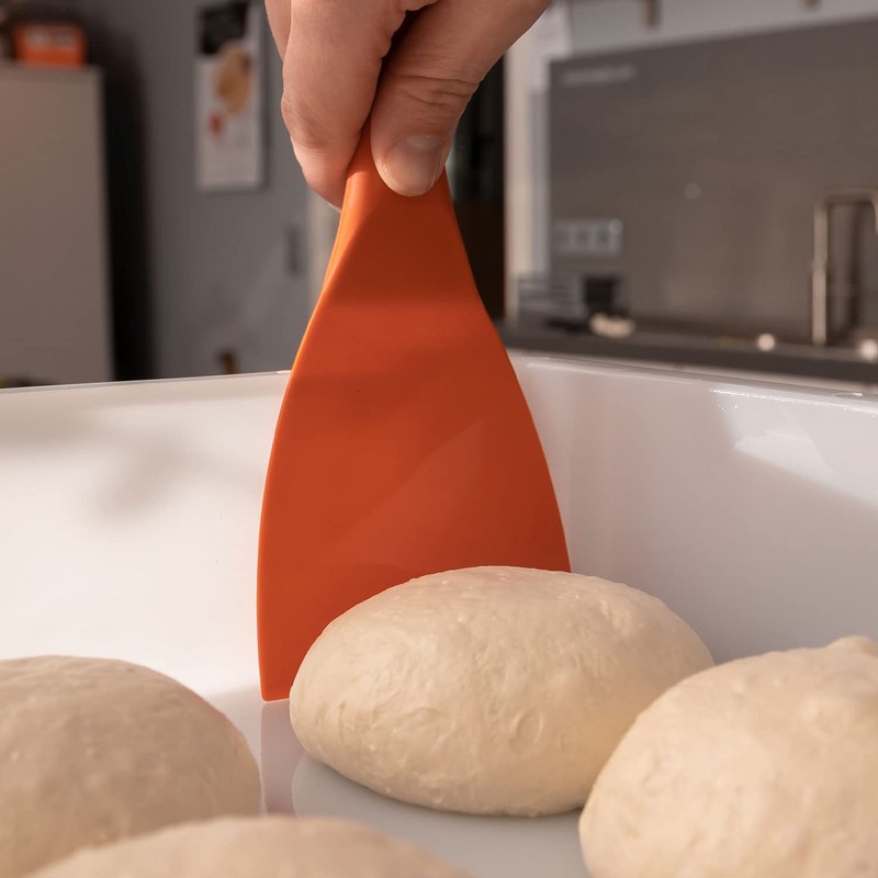 FUMOSA Flexible Dough Spatula, 10 cm, Dough Cutter, Dough Spatula,