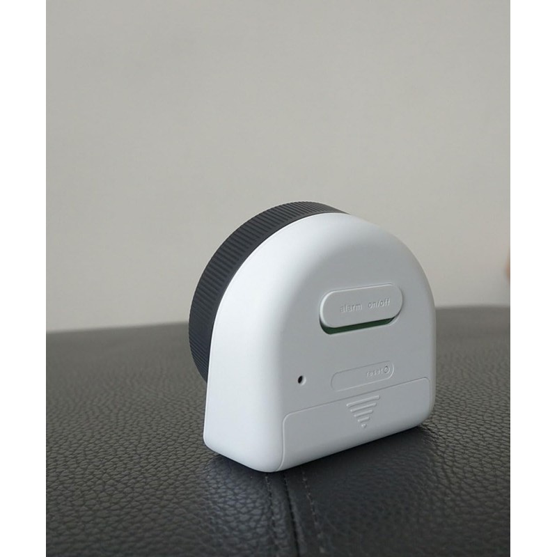 BRAUN/Brown BC24W Digital Alarm Clock, White