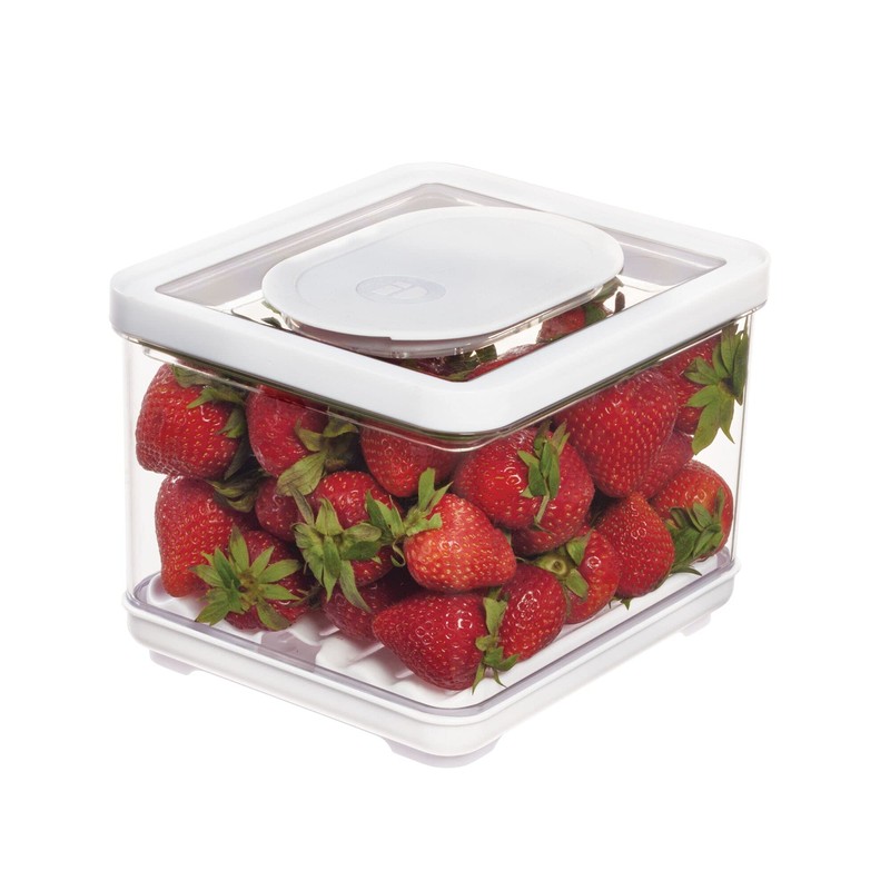 iDesign Fridge Produce Bin with Removable Drainage Tray and Lid