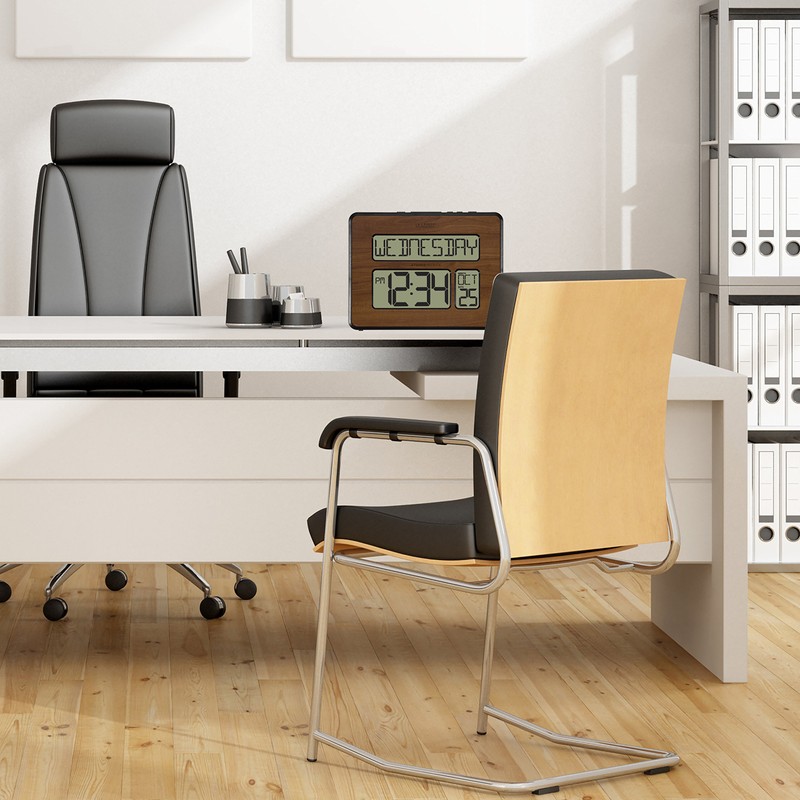 La Crosse Technology 513-1419BL-WA-INT Atomic Large Full Digital Calendar Clock