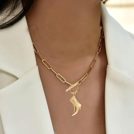 Cowboy Necklace for Women Gold Charm Necklace Cowgirl Costume Country Concert Outfits for Women Cowgirl Hats Boots Necklace Cowboy Costume Western Necklace Stocking Stuffers for Women