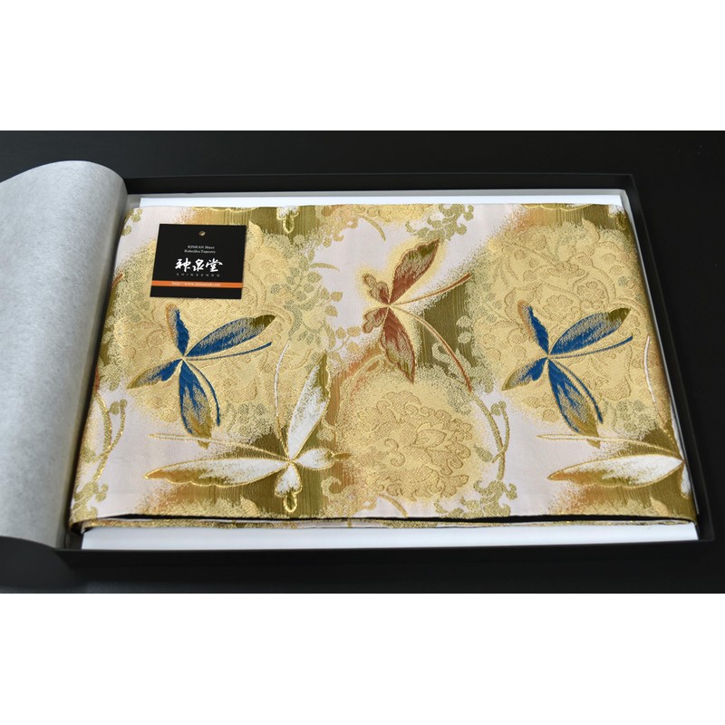 Shinsendo Kimono Table Runner, Japanese Hostess Table Coordination, 70.9 x