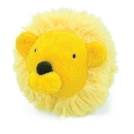 Pez route perfectly round Zuzu over Lion