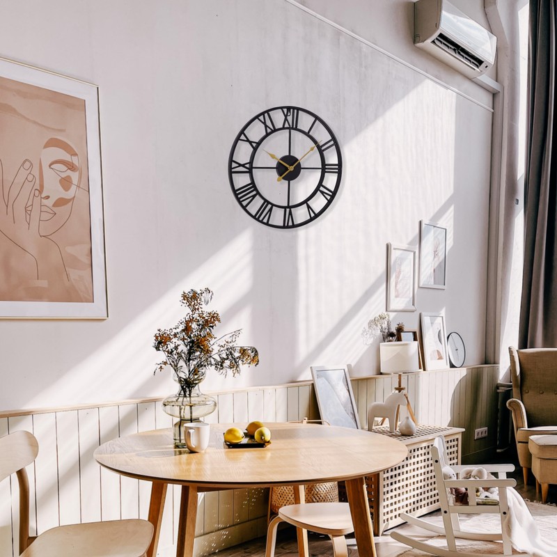 Evursua 24 inch Thicken & Heavy Large Metal Wall Clocks