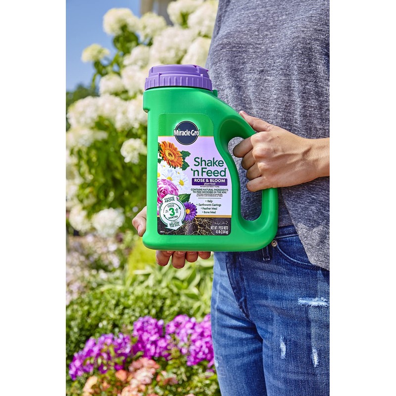Miracle-Gro Shake 'N Feed Rose & Bloom Plant Food, Plant