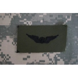 RARE US Army Aircraft Crewman Badge Sew On Basic Insignia BDU OG Green Cloth NEW