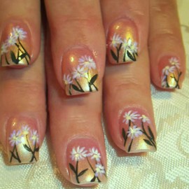 Summer Daisy Press on Nail Gold French False Nail Short Square Acrylic Nails Mirror Reusable Full Cover Fake Nails for Women Girls