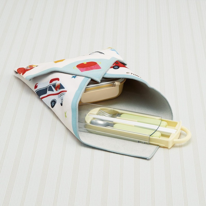 Skater KBST43 Sticky Lunch Cloth, Easy No Tie Tomica and