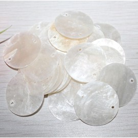 UtySty 20 Pack Natural Capiz Shell 2'' Round Plate with Holes Seashell Charms Replacement for Chandelier Celling Pendant Light Lamp Hanging Wind Chime DIY Repair Chimes Jewelry Ornament Craft Parts