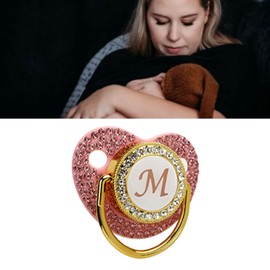 Sorandy Chupete de bebé Dorado, 26 Letras Juego de Clip de Chupete Personalizado Diamantes de Imitación Cubiertos Diseño Curvo Chupete de bebé Chupete de Silicona para Alimentación de (Letra M)