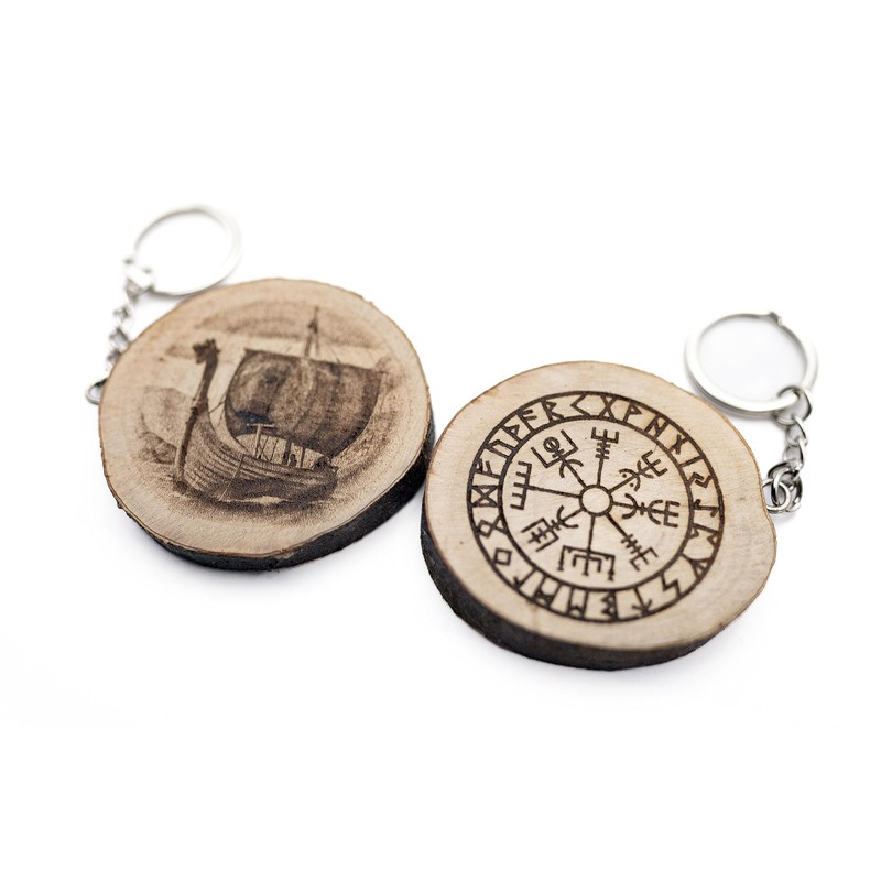 Generico Natural Wood Vegvisir Drakkar Scandinavian Talisman Rune Compass Keyring