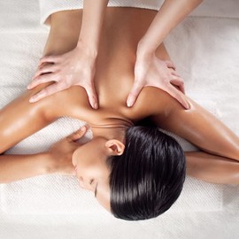 Bodhi® Wild Fig Massage Oil 250 ml - for Anti-Stress Massage with Coconut and Rice Oil, Vegan & 99% Natural