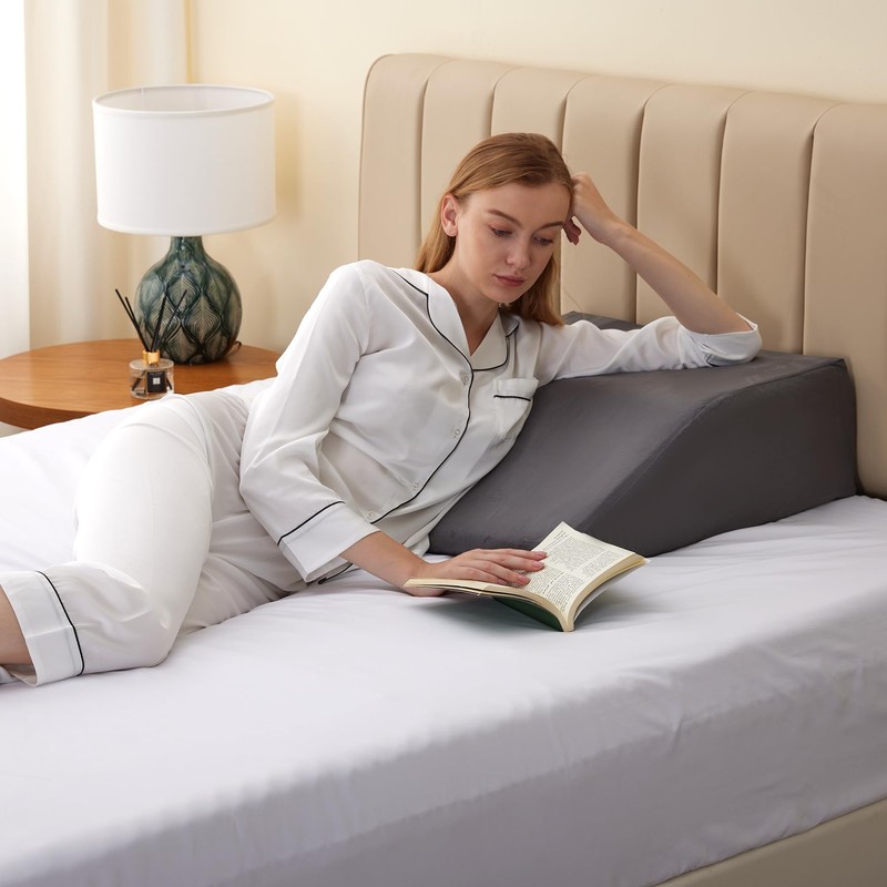 Bedluxe Leg Elevation Pillows, Leg Pillows for Sleeping, Cooling Gel