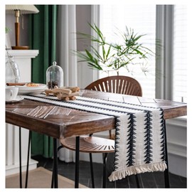 Wisafory Macrame Table Runner with Tassels Boho Handmade Crochet Lace Tablecloth Vintage Country House Style Table Linen Table Runner Tabletop Decoration for Table Decoration Style 15 30 x 120 cm