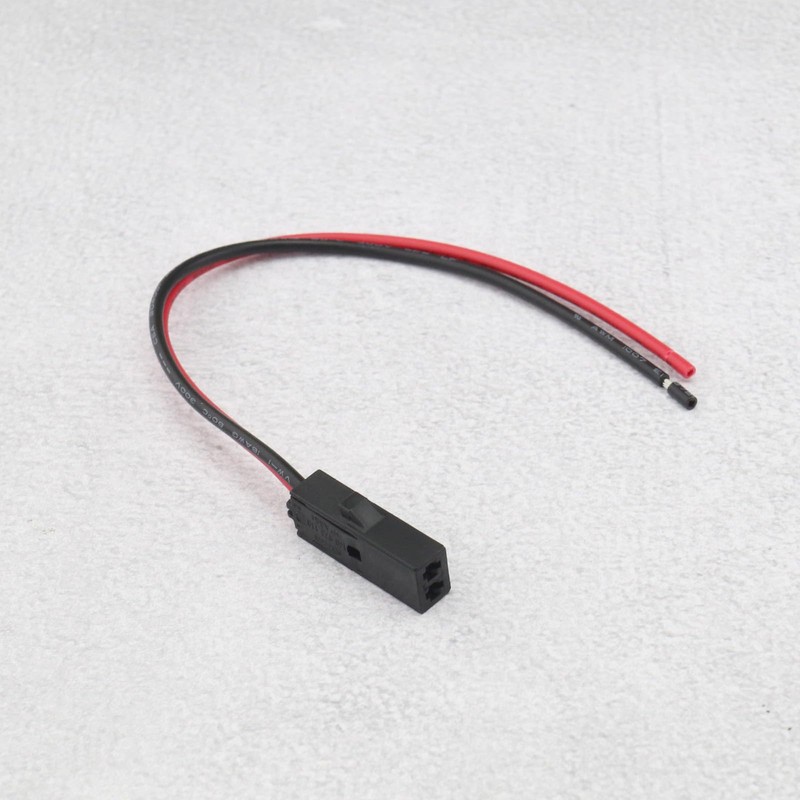 YINETTECH Pack of 1 2-Pin High Level Brake Light Plug