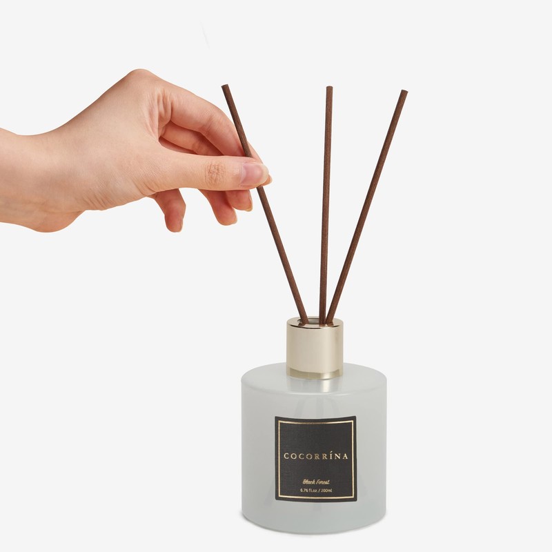 Cocorrína Reed Diffuser Sets, 6.7 fl oz. Black Forest Diffuser