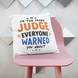 MUGFFINS JUDGE Cushion Padding included - in English - Everyone warned you about - Funny gift - Pillow: cover and filling 15.7x15.7 inches