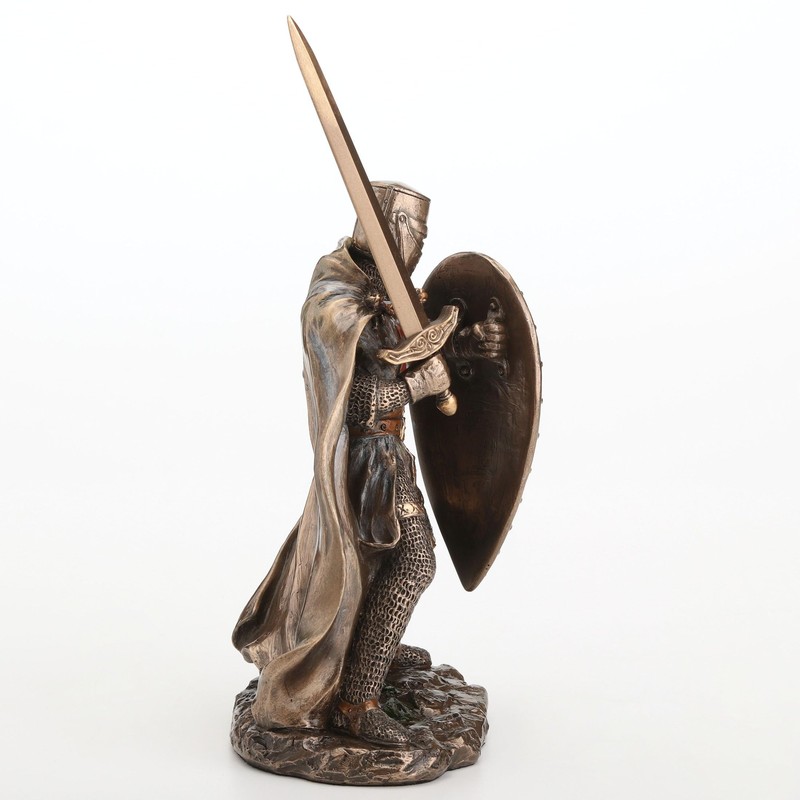 Veronese Design 7 7/8 Inch Knights Templar Crusader Wielding Sword