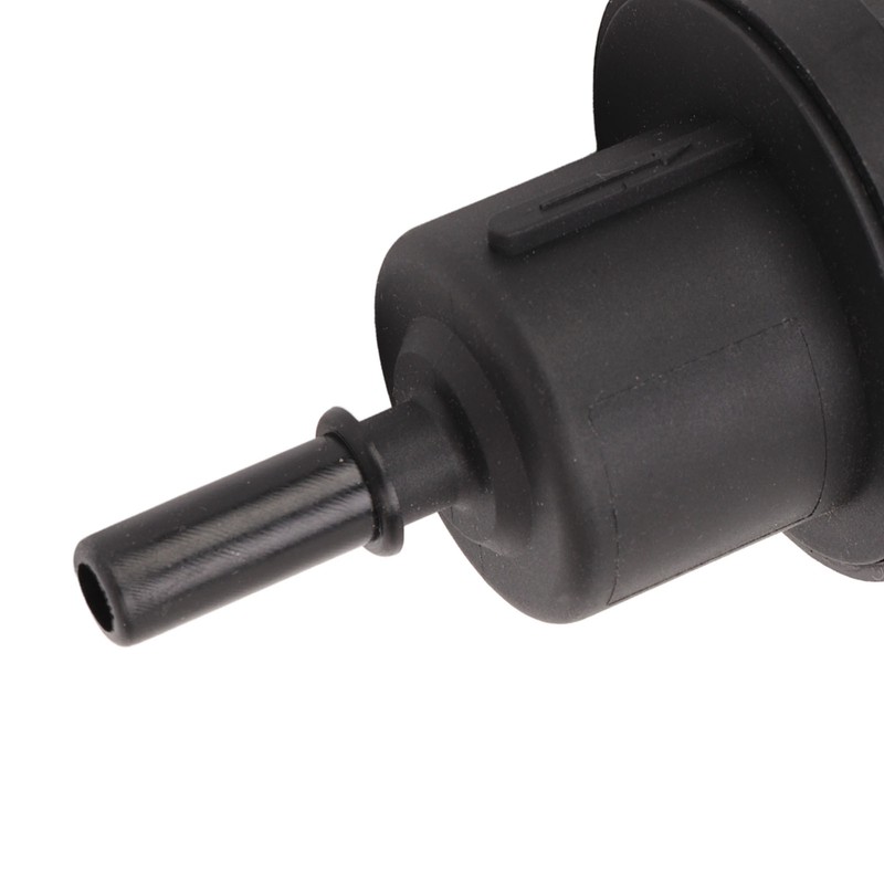 Vacuum Purge Valve 8200024427 Powerful Purification Replacement For Clio MK