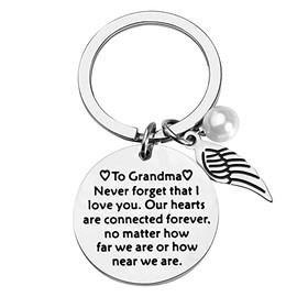 Long Distance Grandma Gifts from Granddaughter Grandson to My Grandma Birthday Christmas Xmas Gifts for Nana Nanny I Love You Grandma Keychain for Grandmother Gigi Nonna Gift