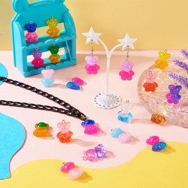 Bestewelry 32pcs Resin Bear Charms Pendants Cute Gummy Bear Charms Flatback Cabochons Dangle Charms for Necklace Jewellery Making Keychain Crafts