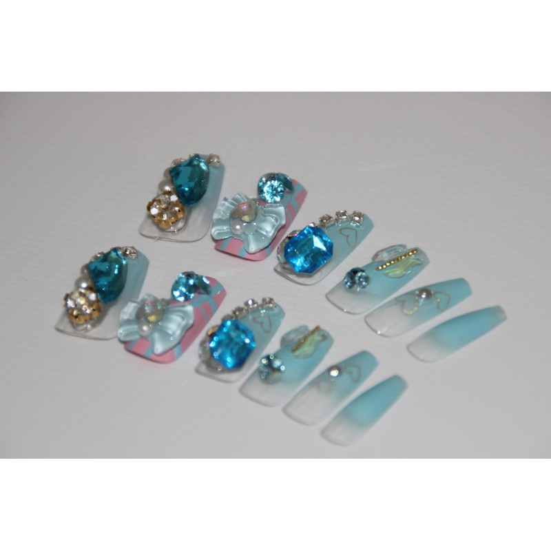 24 x Crystal False Nails