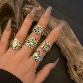 Kysin Chiys 3/5/8 Pcs Vintage Knuckle Rings Set Bohemian Retro Hollow Carved Flower Rings Boho Stackable Chunky Rings Set Y2k Statement Rings Vintage Bohemian Jewelry for Women - 5 Pcs Gold