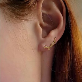 Xduargs Boho Seagull Stud Earrings Gold Albatross Birds Earrings Vintage Flying Birds Ear Climber Earrings Minimalist Cute Birds Earrings Jewelry for Women