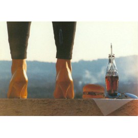 COCA COLA-WOMAN IN HIGH HEELS/COKE POSTCARD (49*)