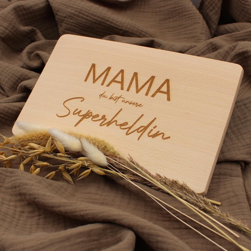 VmG-Store Frühstücksbrettchen 23,5x15cm Schneidebrett mit Laser Gravur als Geschenk zum