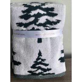 BIANCA Set of 2 Holiday Christmas Tree HAND Towels. 100% Cotton. Made in PORTUGA