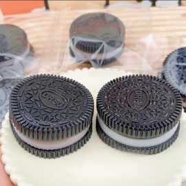 10 Pcs Finger Slingshot Dinosaurs Animal Toy, Funny Stretchable Flick Rubber Animals, a Variety Simulation Animals Great for Various Festivals and Parties.